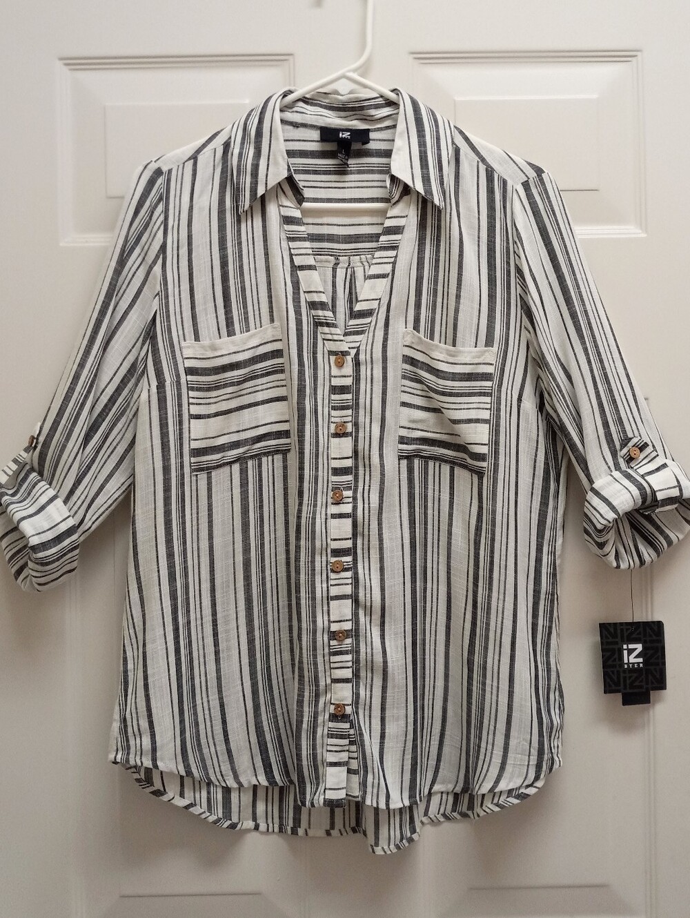 iZ Byer Striped Button Up Top Roll Tab Sleeve Large Office Capsule Coastal Boho